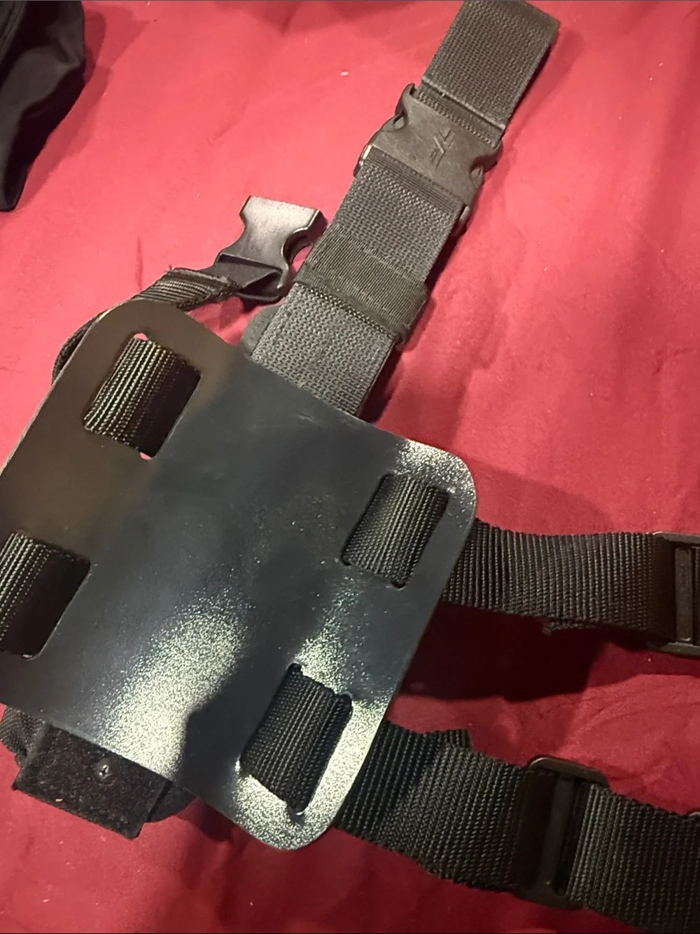 Universal Black Tactical Thigh Holster for VR/AR Accessories